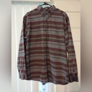 Eddie Favorite Flannel Classic Fit Long Sleeve Shirt Size Large